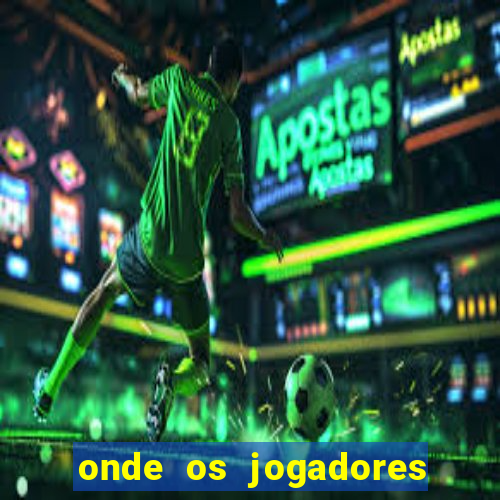 onde os jogadores do corinthians moram